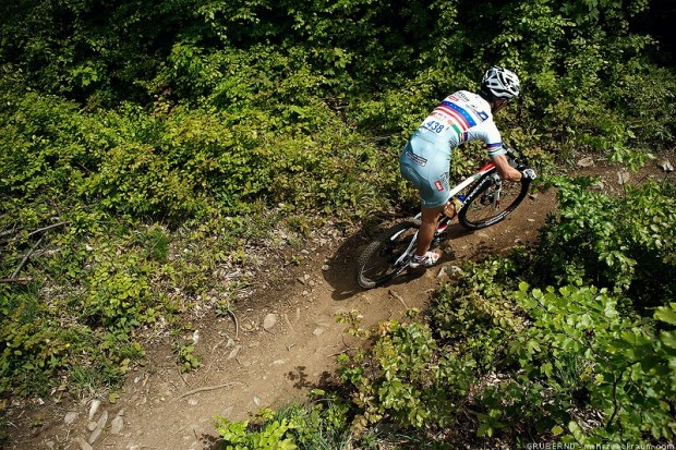 Teamrider Johannes Holas im Race-Einteiler<br />&gt; Bikeclub GIANT Stattegg