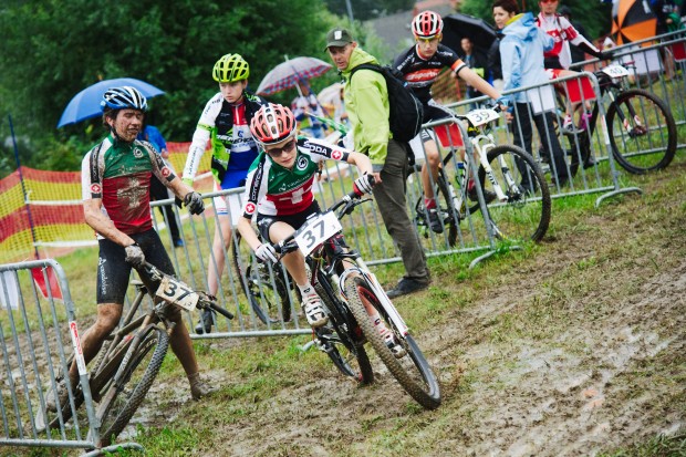 U17 Team Relay Sieger Switzerland 1 beim Wechsel