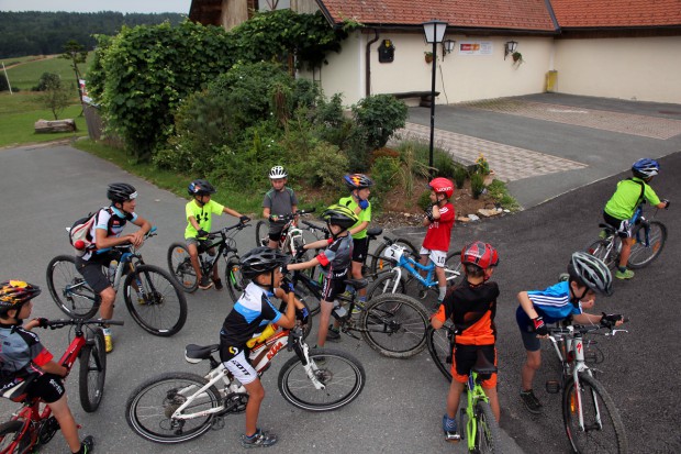 Foto auf Bike Camp 2015.I  -  Summertime and the biking´s not easy!