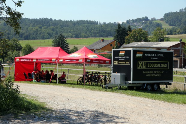 Foto auf JEM 15 - die Tage davor