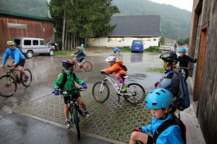 Foto auf Bike Camp 15.III - Doppelte Premiere