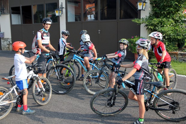 Foto auf Bike Camp 15.II  - Perfektes Wetter - Great performance!
