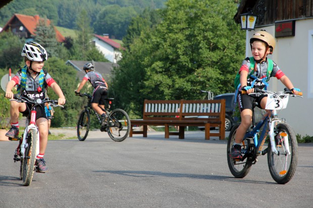 Foto auf Bike Camp 15.II  - Perfektes Wetter - Great performance!