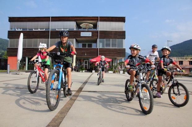 Foto auf Bike Camp 15.II  - Perfektes Wetter - Great performance!