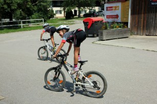 Foto auf Bike Camp 15.II  - Perfektes Wetter - Great performance!