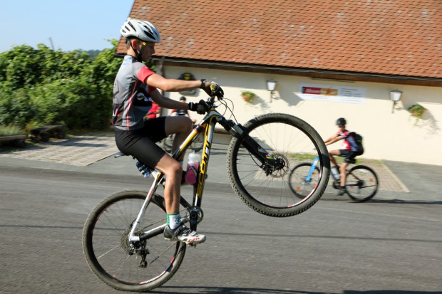 Foto auf Bike Camp 15.II  - Perfektes Wetter - Great performance!