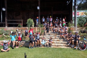 Foto auf Bike Camp 15.II  - Perfektes Wetter - Great performance!
