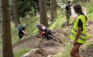 Foto auf DOWNHILL-ÖM-SCHÖCKL 24